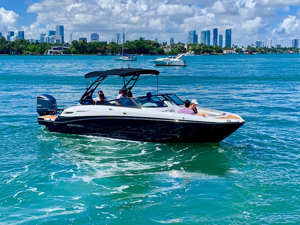 27' Monterey Miami Boat Rental | Rockon Recreation Rentals