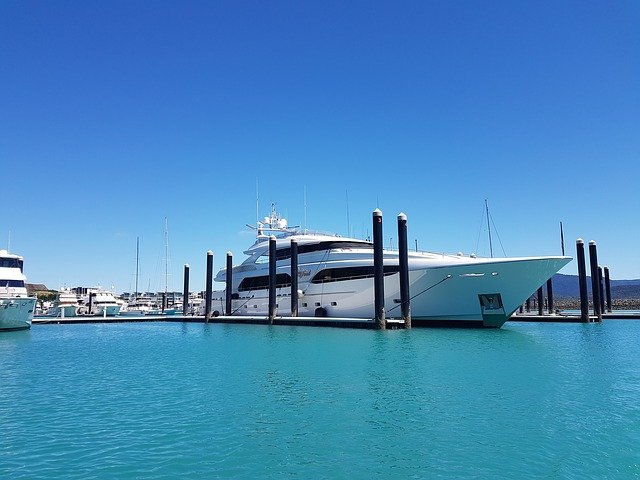 yacht charter miami at dock