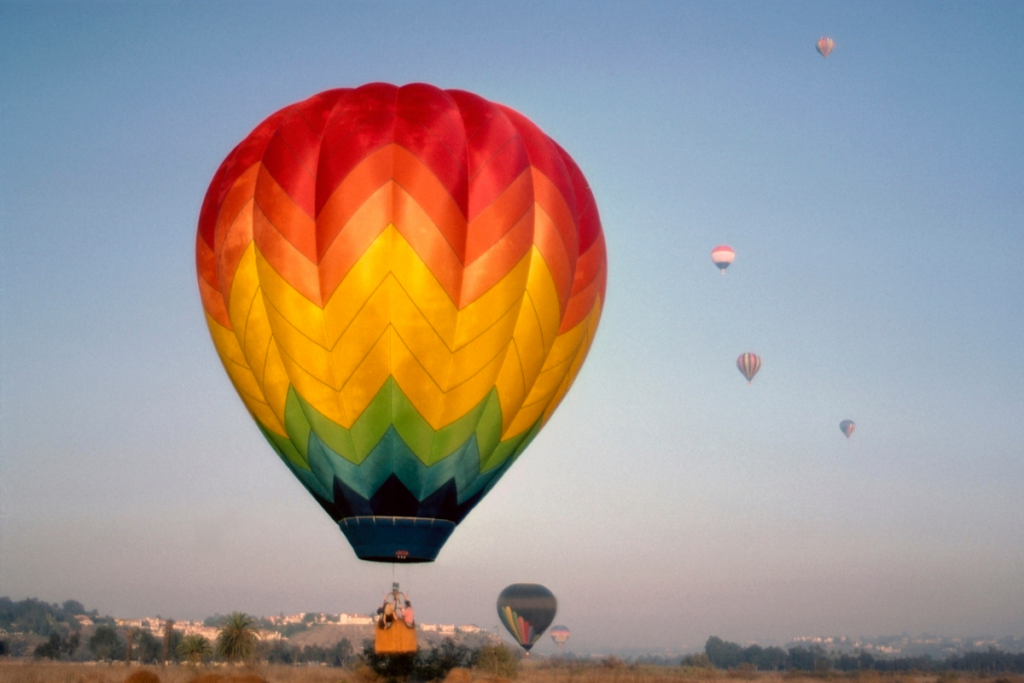 hot air balloon rentals as a fun things to do for kids
